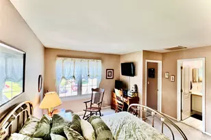 149 Windward Ct S, Port Jefferson, NY 11777 - Photo 18