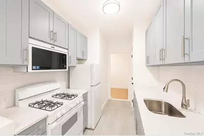 2925 Matthews Avenue #2H, Bronx, NY 10467 - Photo 16