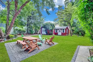 709 Clinton St, Bellmore, NY 11710 - Photo 2
