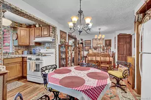 709 Clinton St, Bellmore, NY 11710 - Photo 12