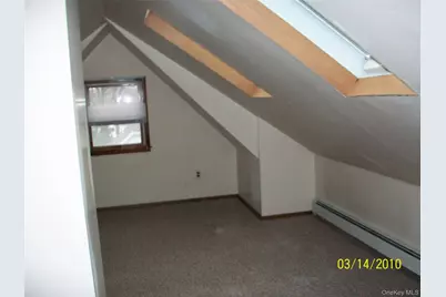 709 Clinton Street, Bellmore, NY 11710 - Photo 18