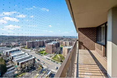 2 Bay Club Drive #11Z, Bayside, NY 11360 - Photo 22