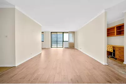 2 Bay Club Drive #11Z, Bayside, NY 11360 - Photo 6