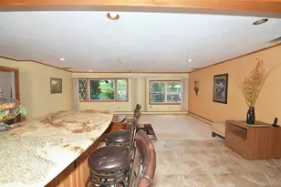 29 Ivy Hill Dr, Smithtown, NY 11787 - Photo 10