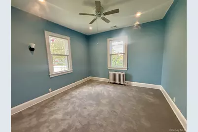 42 Bella Vista Avenue, Glen Head, NY 11542 - Photo 10