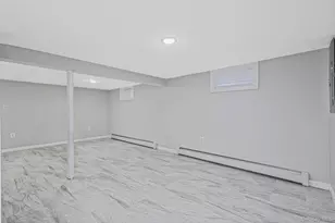 1316 6th St, West Babylon, NY 11704 - Photo 30