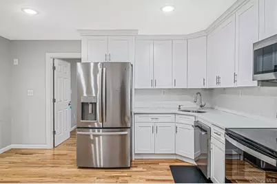 1316 6th Street, West Babylon, NY 11704 - Photo 10