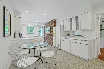 44 Ramona Court, New Rochelle, NY 10804 - Photo 10