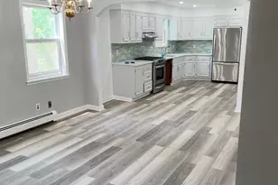2410 Boston Post Rd, Larchmont, NY 10538 - Photo 8