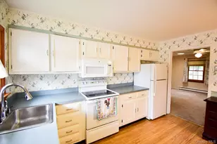 179 Ventry Ct, Ridge, NY 11961 - Photo 6