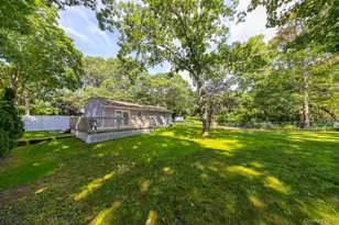 18 Easterly Rd, Hampton Bays, NY 11946 - Photo 12