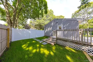 18 Easterly Rd, Hampton Bays, NY 11946 - Photo 16