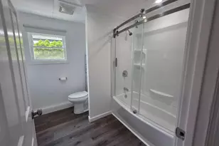 309-15 Fanning Blvd, Riverhead, NY 11901 - Photo 16