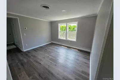 309-15 Fanning Boulevard, Riverhead, NY 11901 - Photo 14
