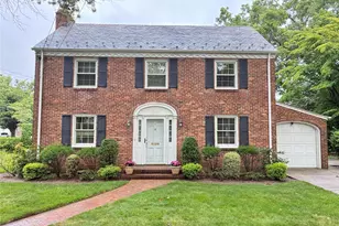 8 Orchid St, Floral Park, NY 11001 - Photo 1