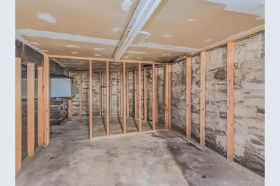 130 E 1st Street, Mount Vernon, NY 10550 - Photo 22