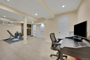 14 Russell Pl, Dobbs Ferry, NY 10522 - Photo 28