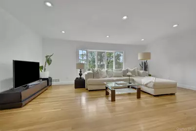 14 Russell Place, Dobbs Ferry, NY 10522 - Photo 8