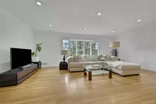 14 Russell Pl, Dobbs Ferry, NY 10522 - Photo 8