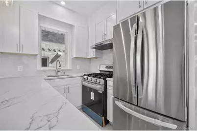 13-03 125th Street, College Point, NY 11356 - Photo 8