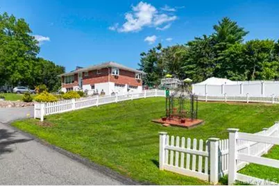 38 W Taconic Road, Wappingers Falls, NY 12590 - Photo 30