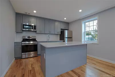 7036 70th Street, Glendale, NY 11385 - Photo 24