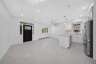 13-07 125th St, College Point, NY 11356 - Photo 6