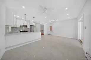 13-07 125th St, College Point, NY 11356 - Photo 18