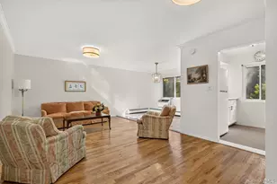 200 Lexington, Oyster Bay, NY 11771 - Photo 2