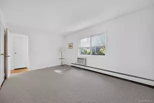 200 Lexington, Oyster Bay, NY 11771 - Photo 18