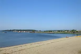 200 Lexington, Oyster Bay, NY 11771 - Photo 28