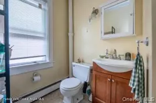 121 Pine Grove Ave, Kingston, NY 12401 - Photo 18