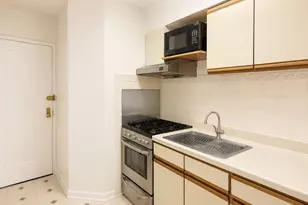 144-35 Sanford Ave, Flushing, NY 11355 - Photo 4