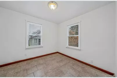 8 Eastern  Concourse, Amityville, NY 11701 - Photo 4