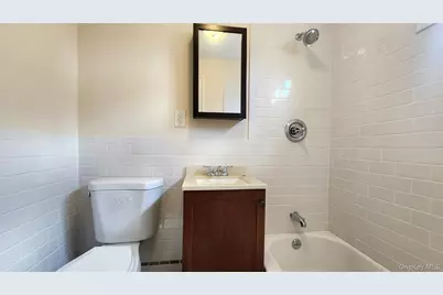 54 Herriot Street, Yonkers, NY 10701 - Photo 14