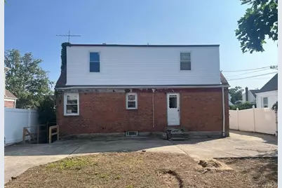 28 Monaco Avenue, Elmont, NY 11003 - Photo 4