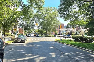 87-01 Midland Pkwy, Jamaica, NY 11432 - Photo 20