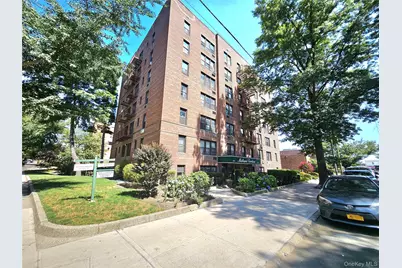 87-01 Midland Parkway #7D, Jamaica, NY 11432 - Photo 2
