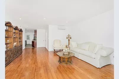 2803 Gunther Avenue, Bronx, NY 10469 - Photo 4