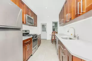 2803 Gunther Ave, Bronx, NY 10469 - Photo 6
