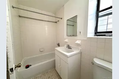 518 135th St #5C, New York, NY 10031 - Photo 8
