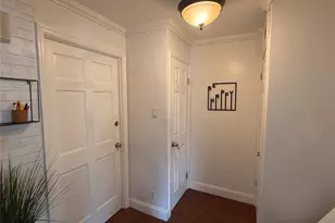 60-69 80th Ave, Glendale, NY 11385 - Photo 4