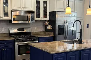 60-69 80th Ave, Glendale, NY 11385 - Photo 28