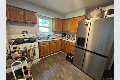 325 West Street, Newburgh, NY 12550 - Photo 6