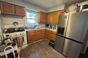 325 West St, Newburgh, NY 12550 - Photo 6
