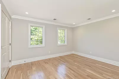 5 Hemingway Drive, Dix Hills, NY 11746 - Photo 18