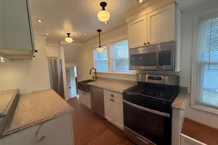 24 8th Ave, Sea Cliff, NY 11579 - Photo 12