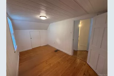 24 8th Avenue, Sea Cliff, NY 11579 - Photo 18