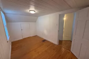 24 8th Ave, Sea Cliff, NY 11579 - Photo 18