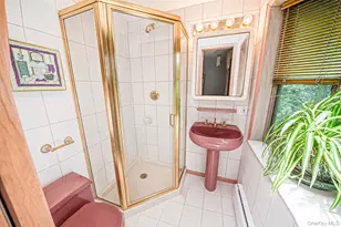 14 Birchfield Ct, Coram, NY 11727 - Photo 32